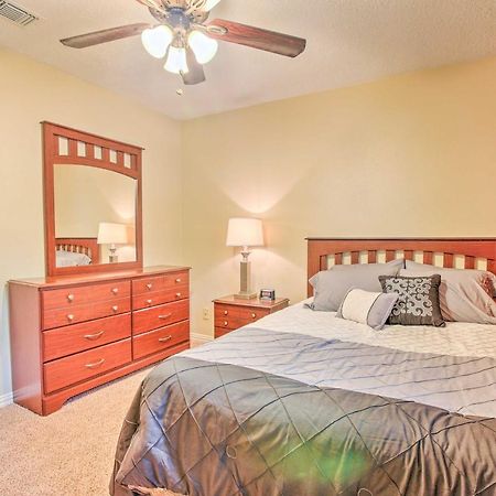 Spacious Kemah Clear Lake Home With Porch And Fire Pit Exteriör bild