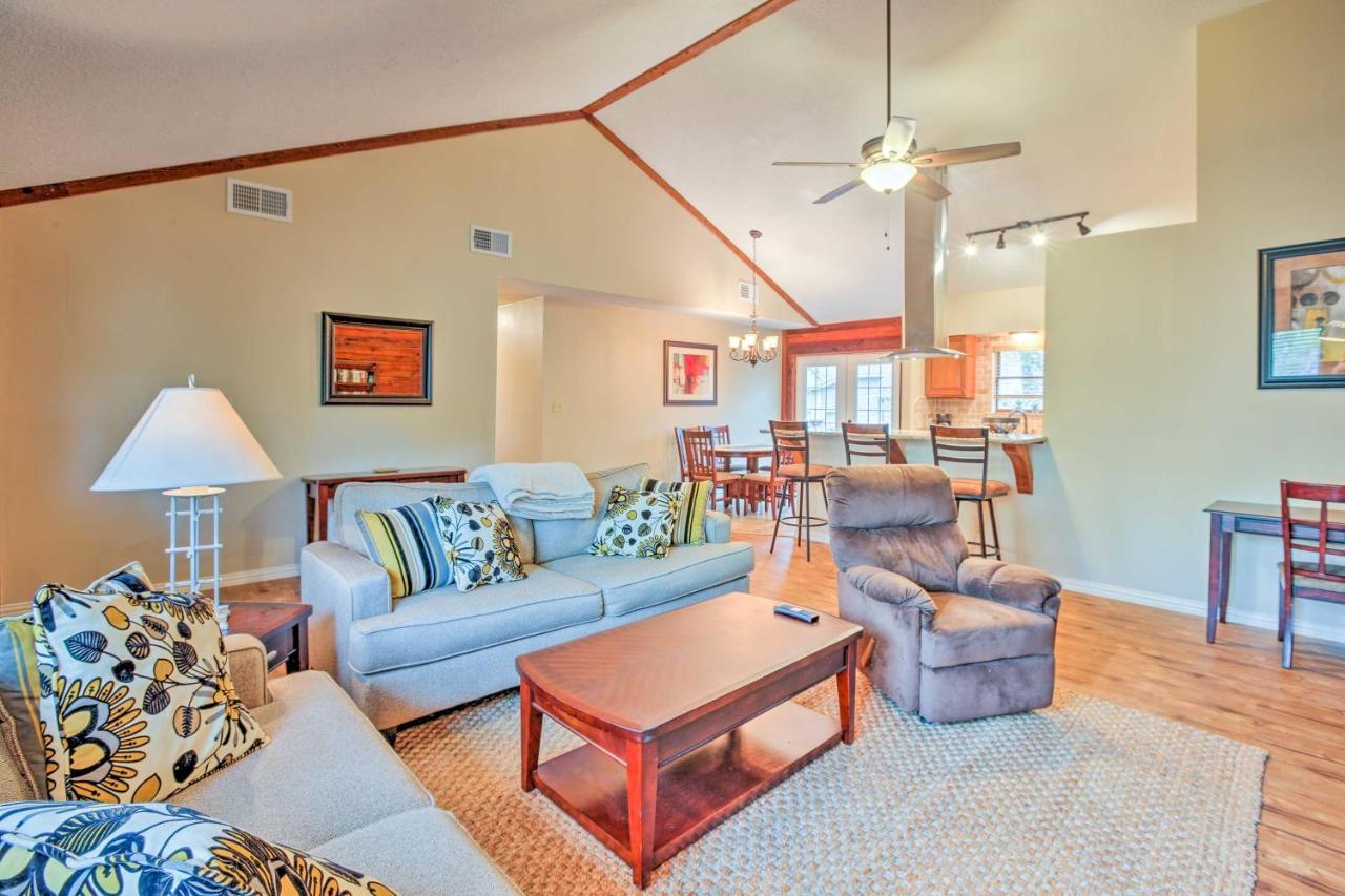 Spacious Kemah Clear Lake Home With Porch And Fire Pit Exteriör bild